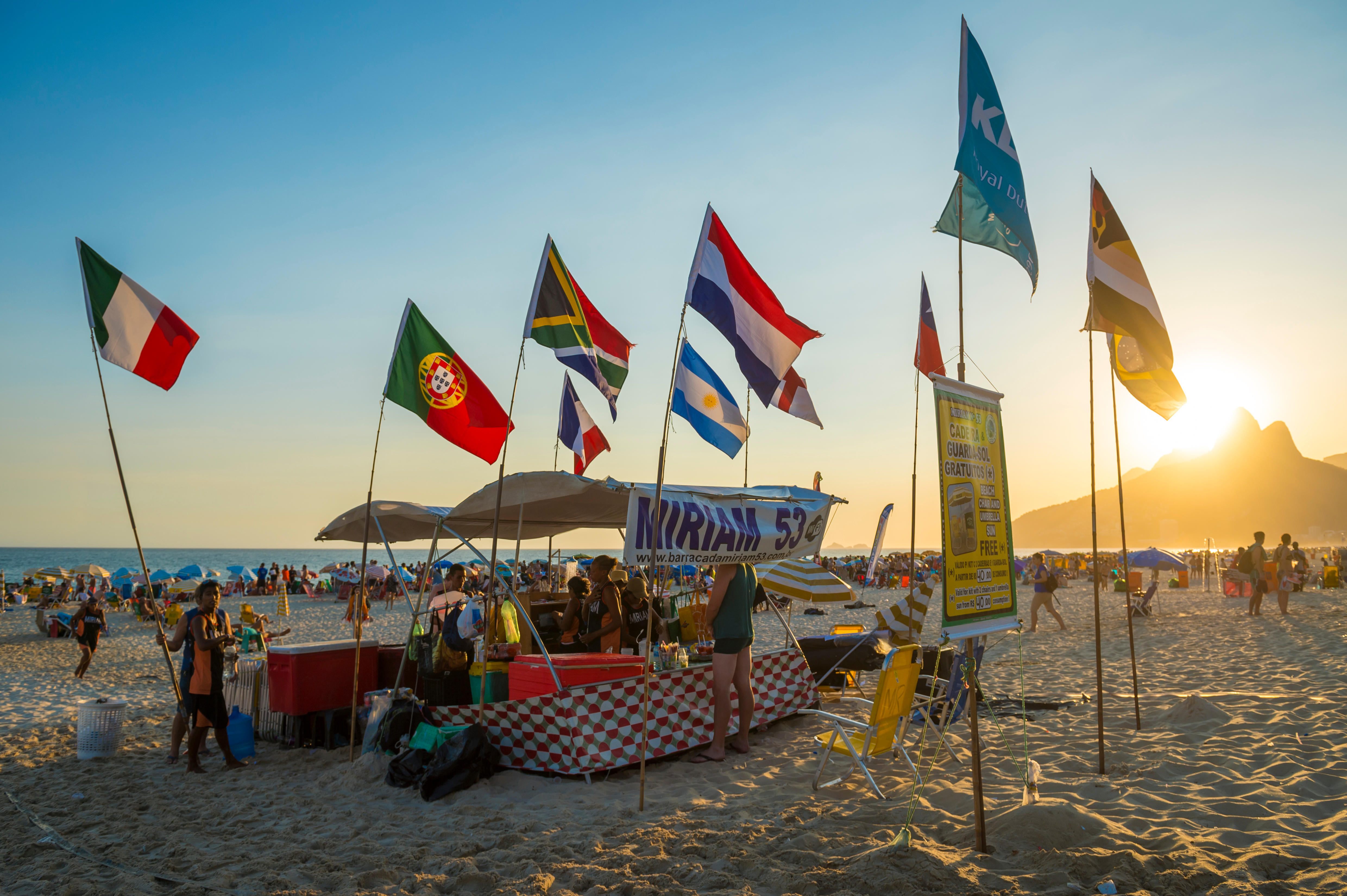 Tall Stories 58: beach ‘barracas’