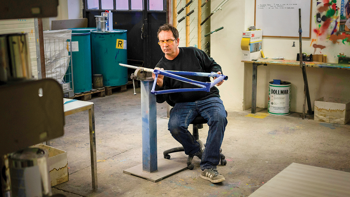 Eureka 196: Officina Dario Pegoretti