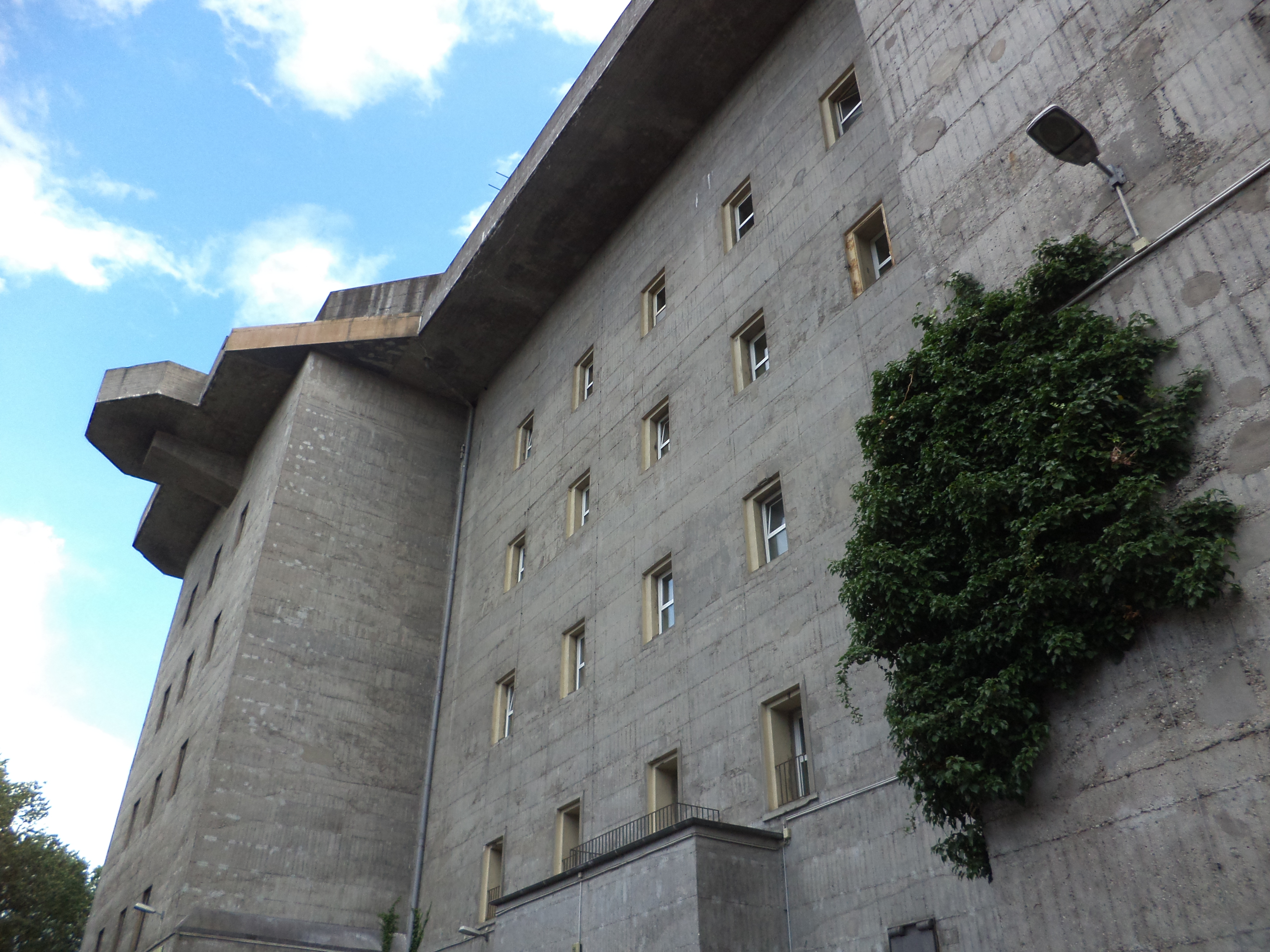 Tall Stories 371: Bunker St Pauli, Hamburg