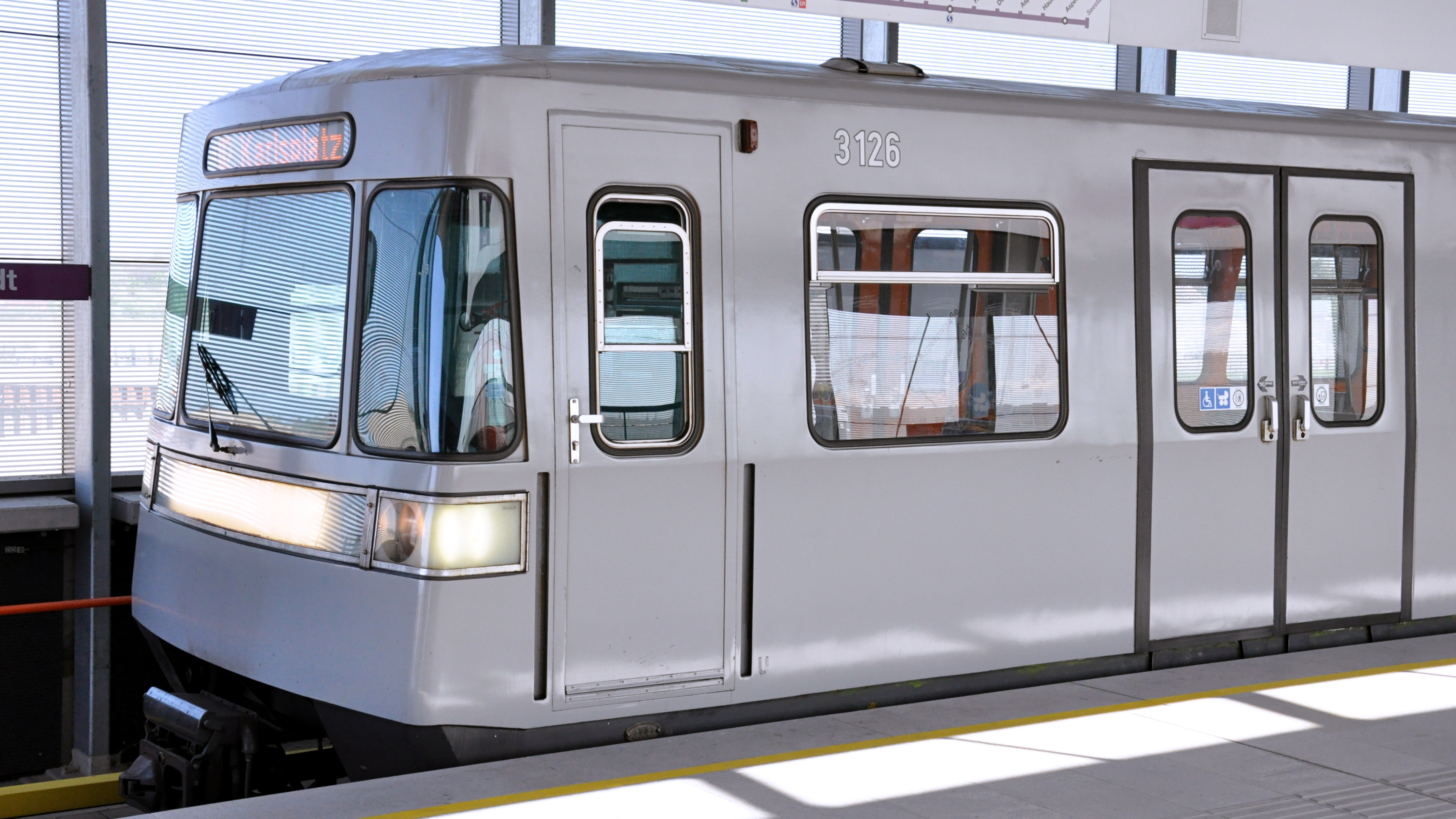 Extra: Right on time: Vienna’s Silver Arrow